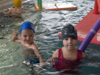 Na basenie "Delfinek"